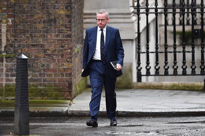 Michael Gove segir ekki mögulegt að slaka á takmörkunum.