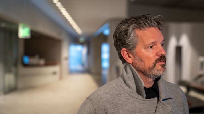 Dagur segir að þegar stjórnvöld geti innheimt hærri veiðigjöld sé hægt að halda svo áfram að fjárfesta í innviðum og samgöngum. 