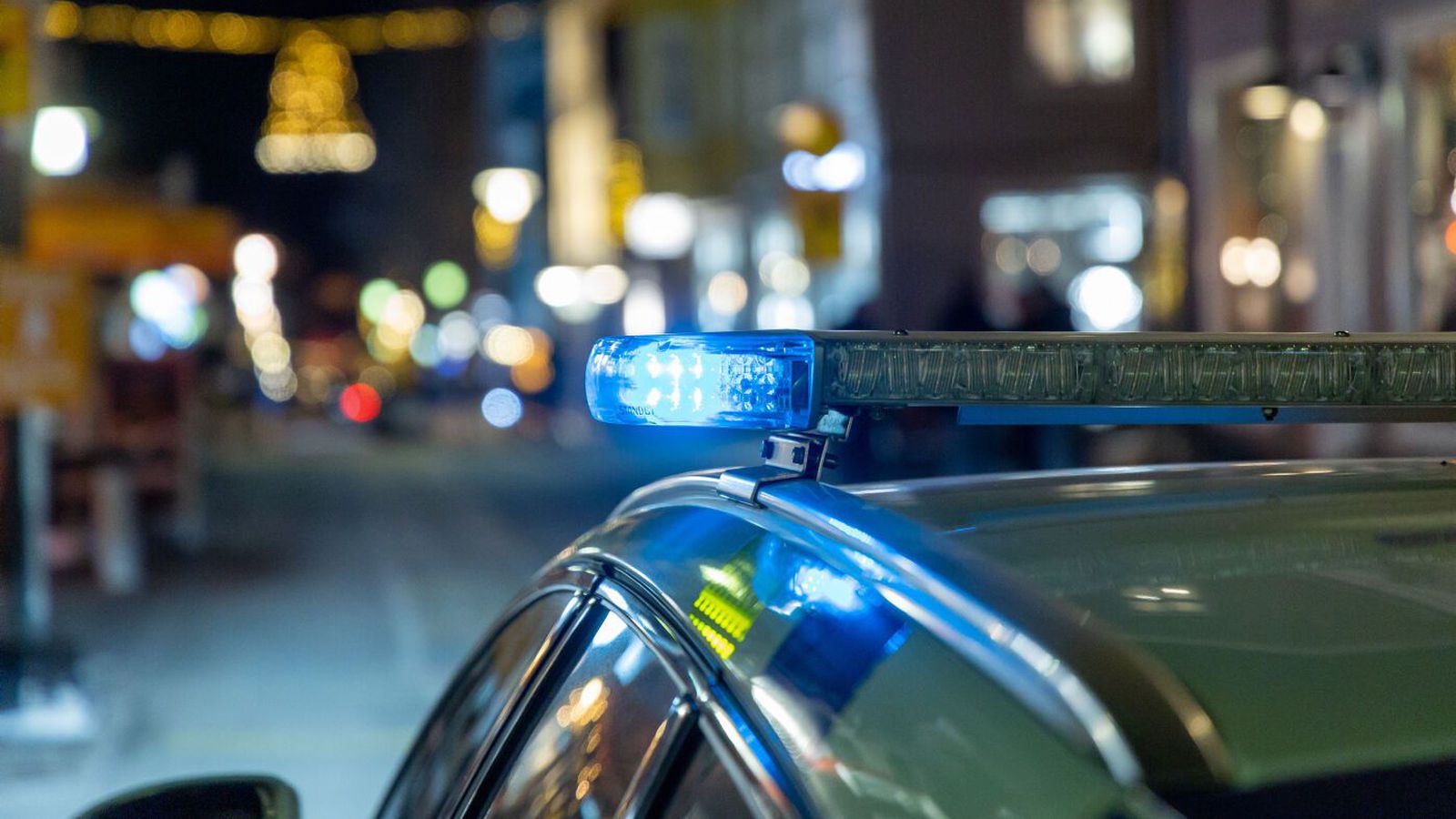 Einn í gæslu­varð­haldi eftir stunguárás í mið­borginni