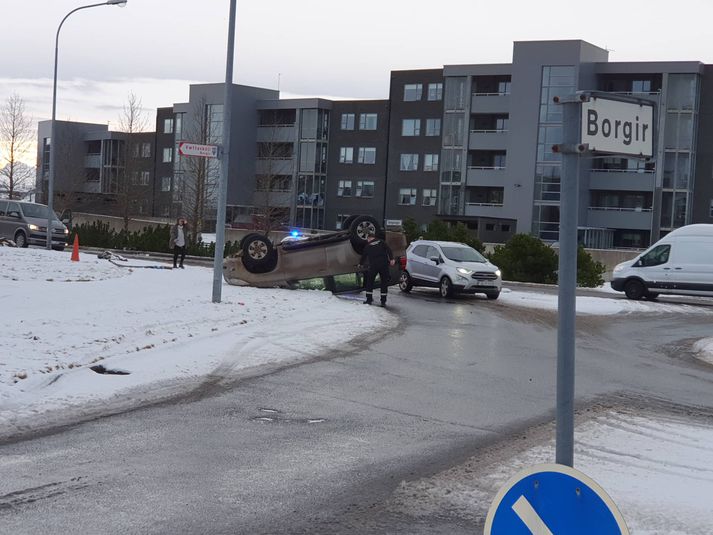 Frá vettvangi um klukkan 11:30 í morgun.