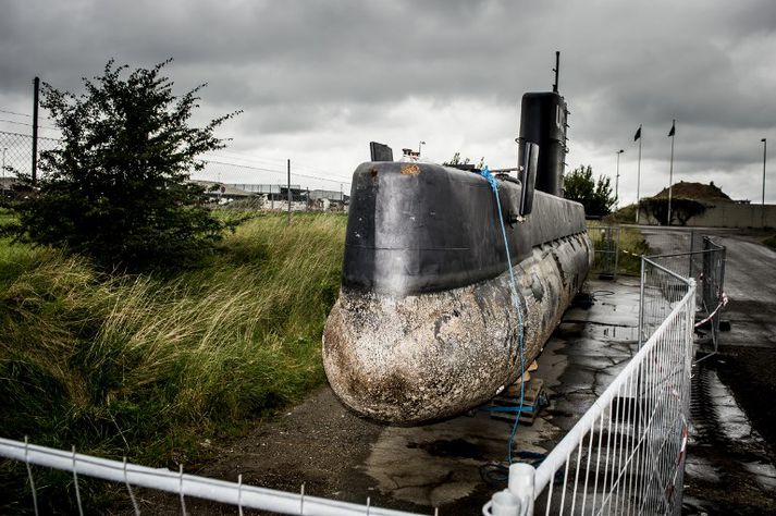 Madsen hefur borið því við að lúga kafbátsins hafi lent á höfði Wall og hún látist.