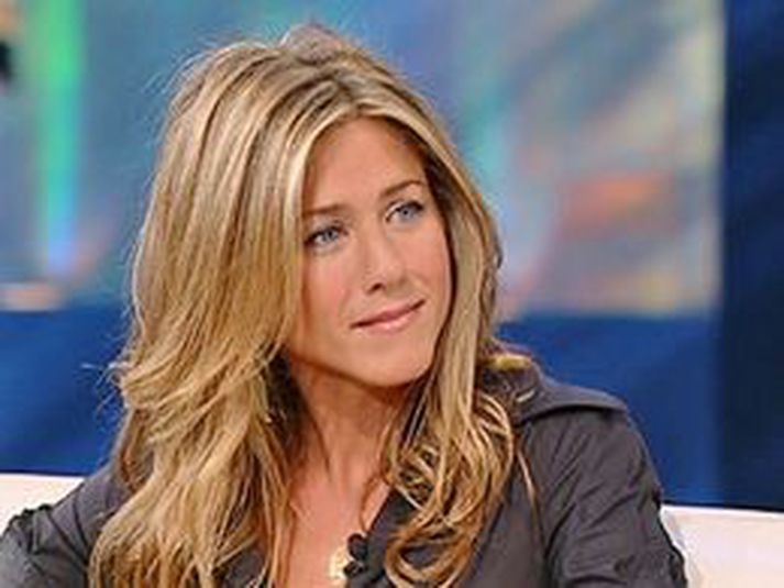 Aniston finnst gaman að spjalla um sjónaukann