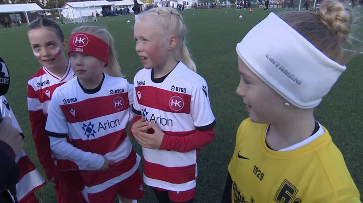 Þessar stelpur úr HK sýndu lipur tilþrif.