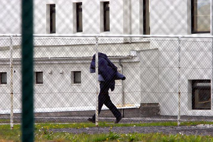 Í Fangelsi Norræna fangavarðasambandið hefur áhyggjur af alvarlegri stöðu fangelsismála hér á landi, bæði með tilliti til aðbúnaðar fanga og starfsfólks fangelsanna. Myndin er frá fangelsinu Litla-Hrauni á Eyrarbakka. Fréttablaðið/E.Ól.