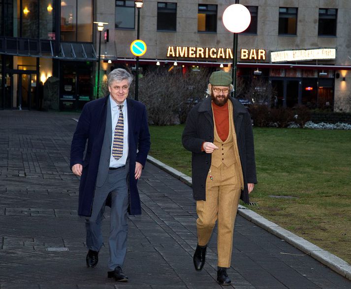 Benedikt Jóhannesson, formaður Viðreisnar, og Óttarr Proppé, formaður Bjartrar framtíðar, mæta til fundar í Alþingishúsinu í kvöld. 