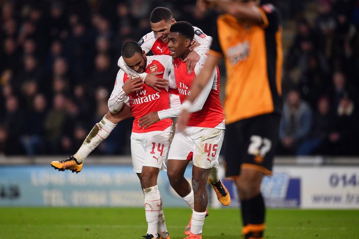 Það var gaman hjá Theo Walcott, Kieran Gibbs og Alex Iwobi í gærkvöldi.