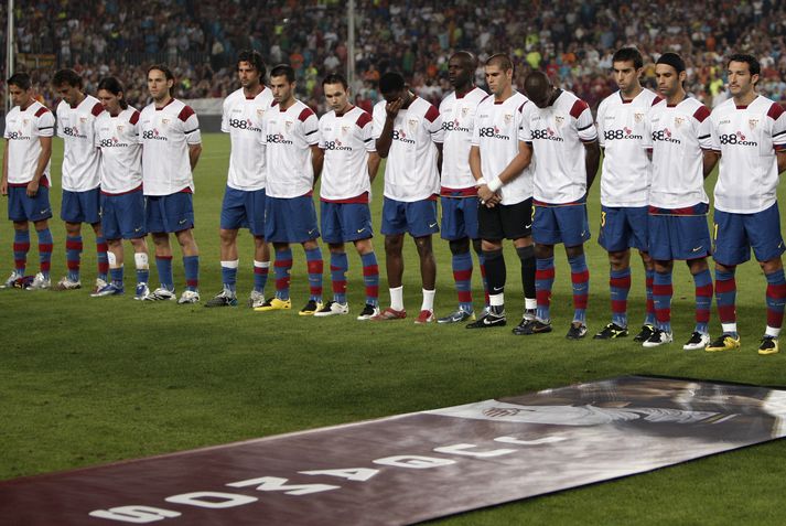 Leikmenn Barcelona klæddust treyju Puerta fyrir æfingarleik við Inter Milan í gærkvöld.