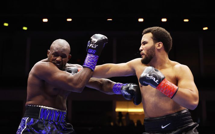 Dillian Whyte mátti sín lítils gegn hinum bráðefnilega Moses Itauma.