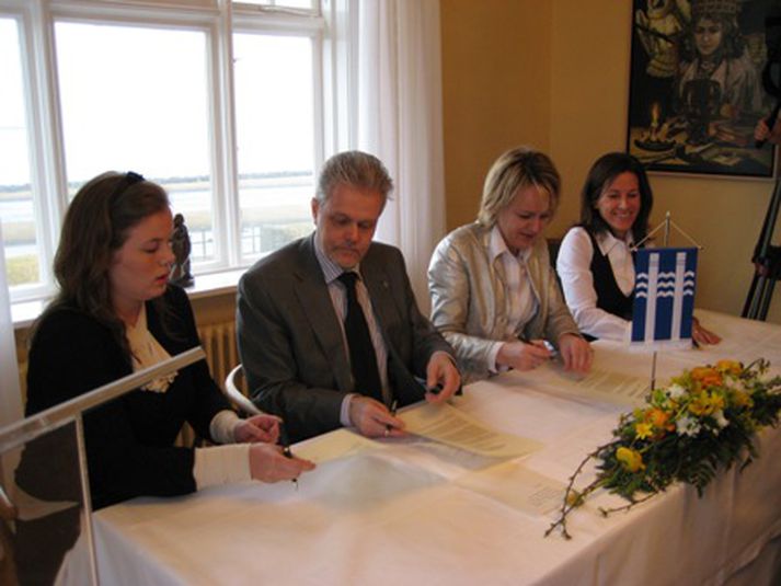 Björg Magnúsdóttir, formaður SHÍ, Ólafur F. Magnússon borgarstjóri, Hanna Birna Kristjánsdóttir, formaður skipulagsráðs og Guðrún Björnsdóttir framkvæmdastjóri FS.