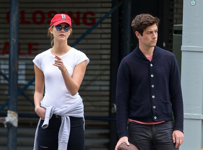 Joshua Kushner ásamt unnustu sinni Karlie Kloss.