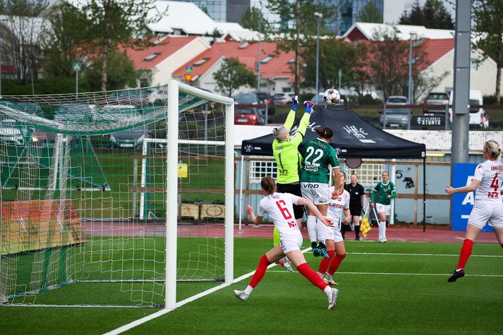 Það fór ekkert framhjá Söndru Sigurðardóttur, markverði Vals.