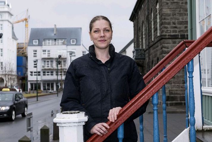 Íris Stefánsdóttir segir að þekkingarmiðstöð væri góð fyrir aðstandendur.