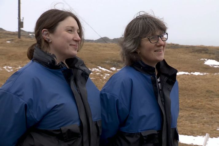 Bændurnir á Dalatanga, dóttirin Aðalheiður Elfríð Heiðarsdóttir og mamman Marsibil Erlendsdóttir.