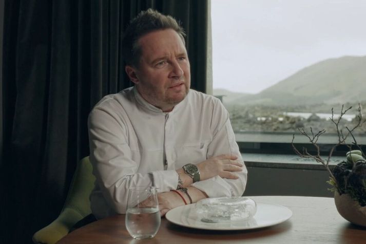 Michelin-stjörnu kokkurinn Aggi Sverris á Moss er viðmælandi í þættinum Litlu hlutirnir með Kára Sverris.