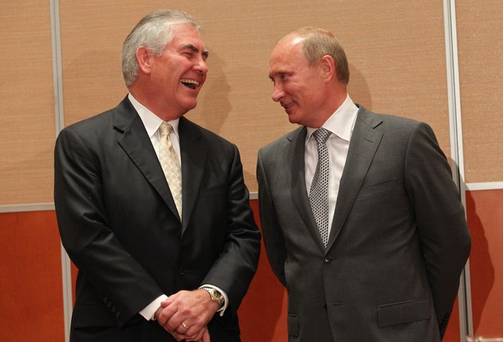 Rex Tillerson og Vladimir Putin.