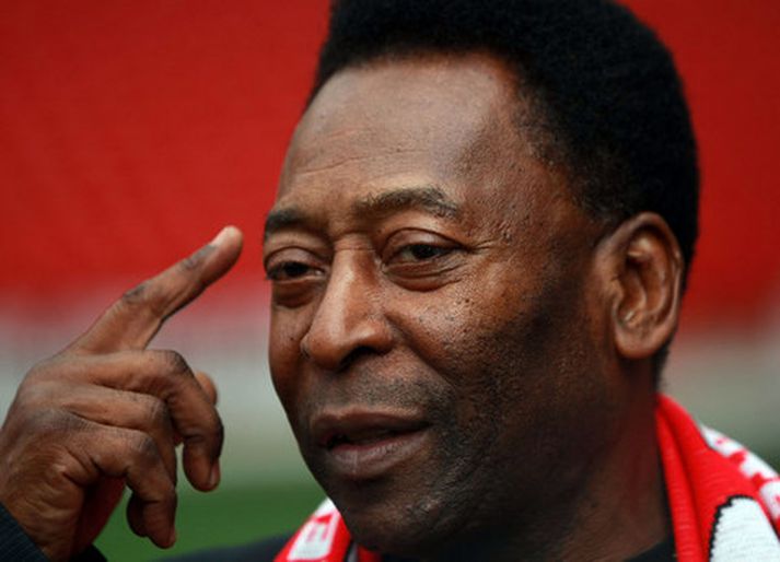 Pelé er með alvarlegar ásakanir í garð tveggja landa sinna.