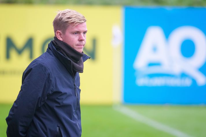 Óskar Smári, þjálfari Stjörnunnar, var skiljanlega ekki ánægður eftir stórtap gegn FH á útivelli.