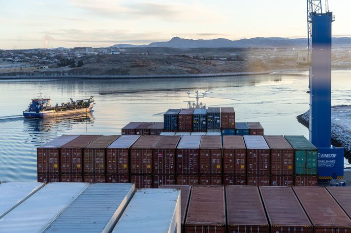 Málið varðar Atlantic Trucking, dótturfélag Eimskip Holding, sem er í eigu Eimskipafélags Íslands. 