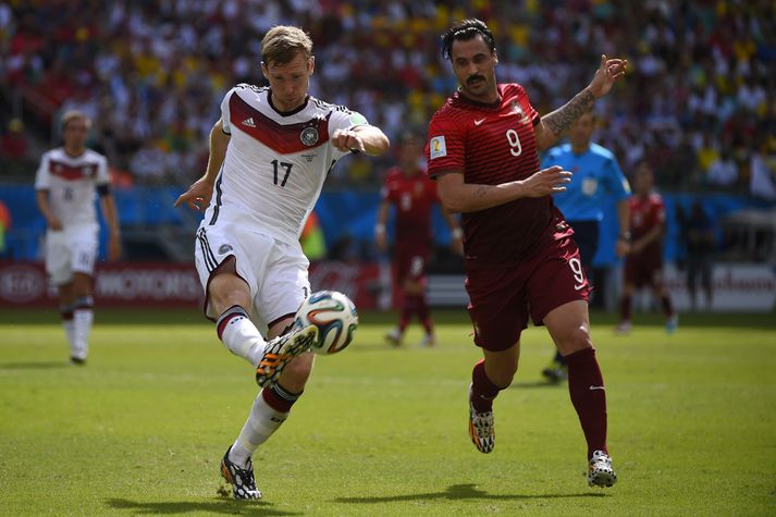 Mertesacker átti ekki í vandræðum í leik 99 gegn Portúgal