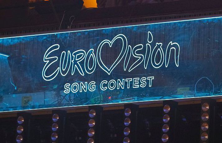 Eurovision fer fram í maí ef aðstæður leyfa.