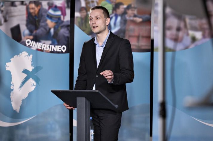 Jens-Frederik Nielsen leiðir Demokraatit, stærsta flokkinn á grænlenska þinginu eftir nýafstaðnar kosningar.