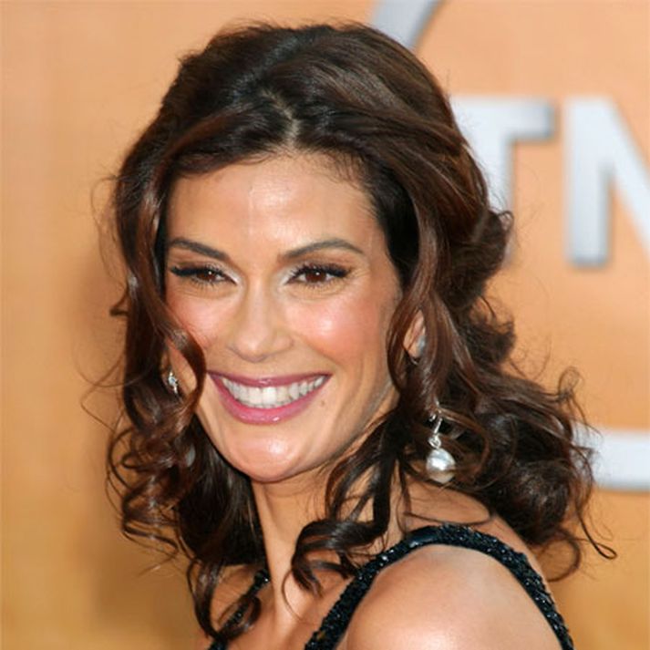 Teri Hatcher, MYND/BANG Showbiz