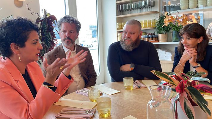 Haraldur fundaði með borgarstjórum Reykjavíkur og Parísar á Önnu Jónu í miðborg Reykjavíkur í gær vegna verkefnisins.