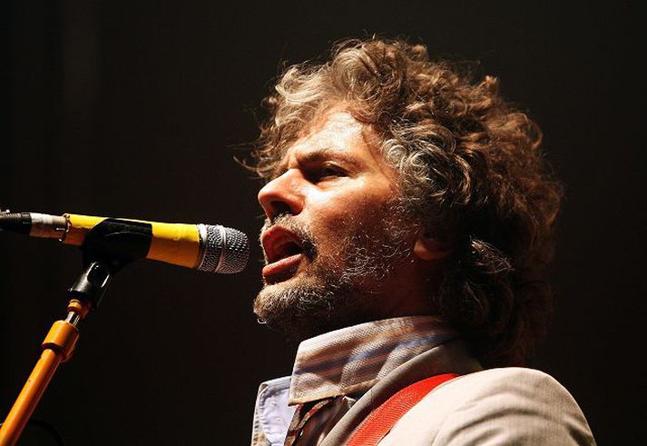 wayne coyne Embryonic er fyrsta tvöfalda plata hljómsveitarinnar The Flaming Lips.
