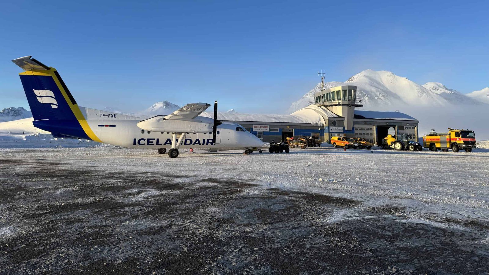 Í­búar á flæði­skeri staddir eftir sam­drátt í um­svifum Ice