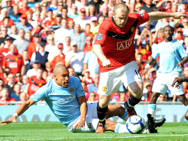 Wayne Rooney elskar fótbolta og það getur verið erfitt að skipta honum útaf eða fá hann til þess að hvíla sig.
