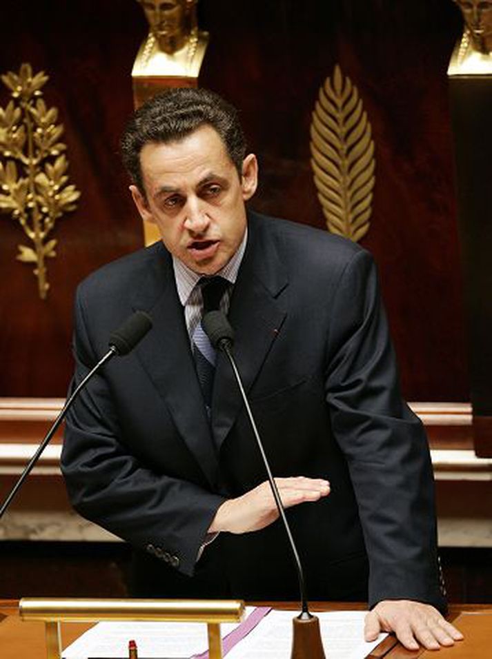 Nicolas Sarkozy Innanríkisráðherra Frakklands talar í þinginu í París í gær.