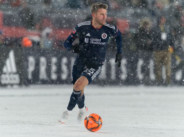 Arnór Ingvi í vægast sagt íslensku veðri með New England Revolution.