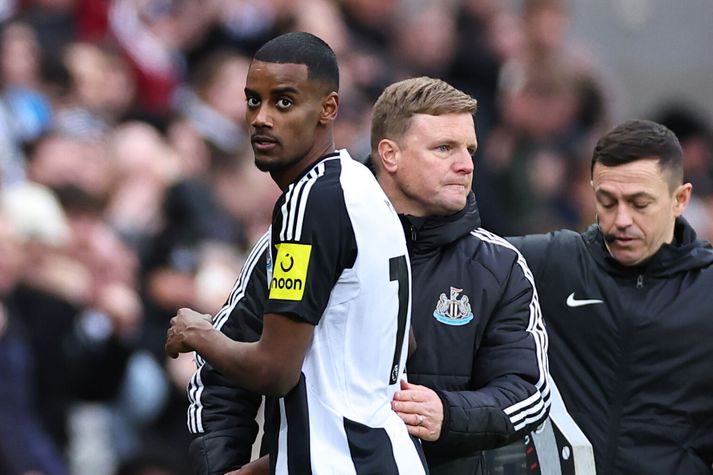 Eddie Howe er viss um að Alexander Isak verði áfram í herbúðum Newcastle.