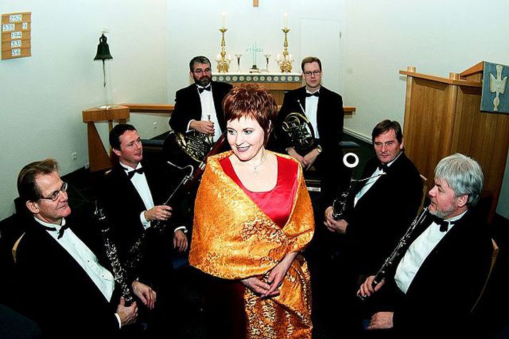 Tónlist Diddú og drengirnir leika í kirkjunni frægu á Mosfelli í kvöld.