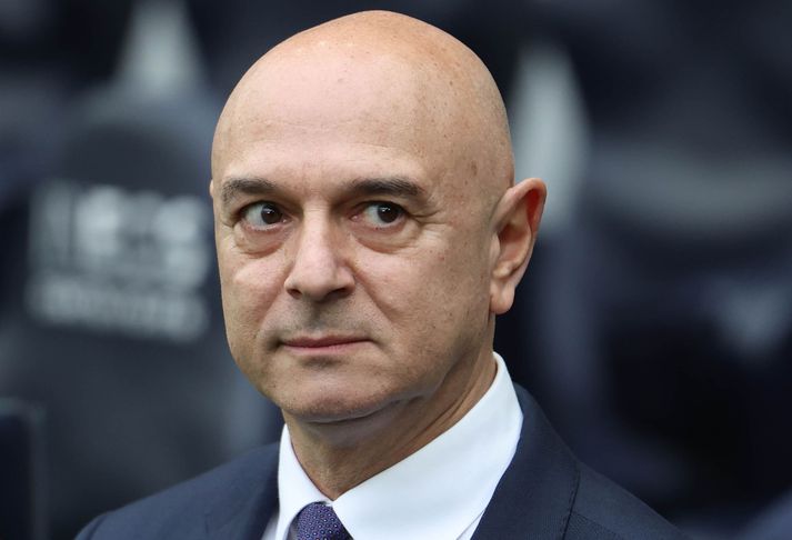 Daniel Levy hefur verið hæstráðandi hjá Tottenham í aldarfjórðung en nú hefur honum verið bolað út.