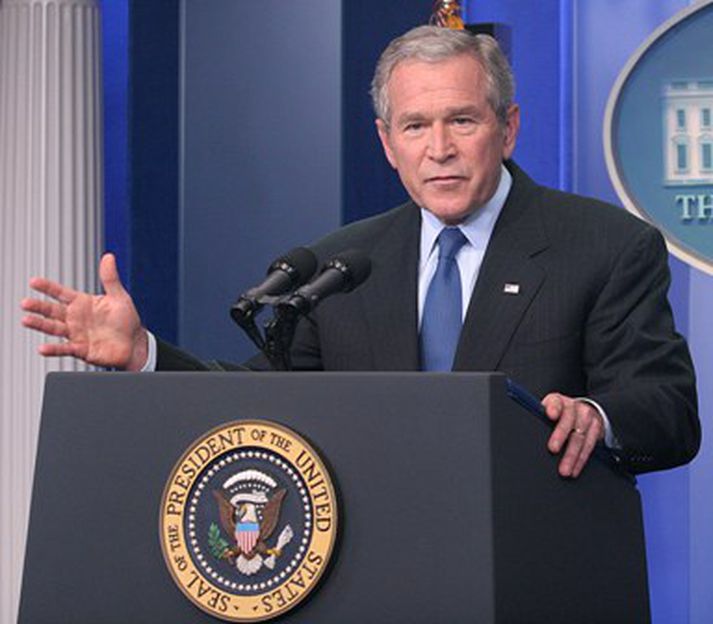 Bush vill ekki opinbert tryggingakerfi.