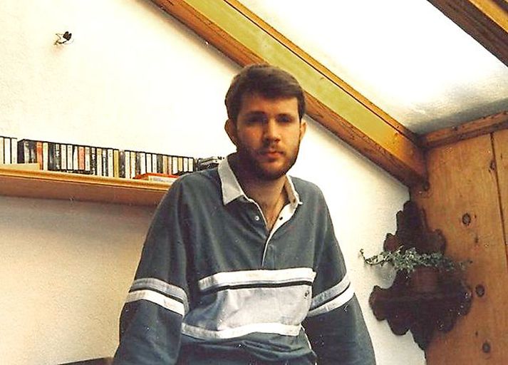 Buckingham lávarður. Ekki er vitað hvað manninum gekk til með þeim lygavef sem hann spann í 22 ár.