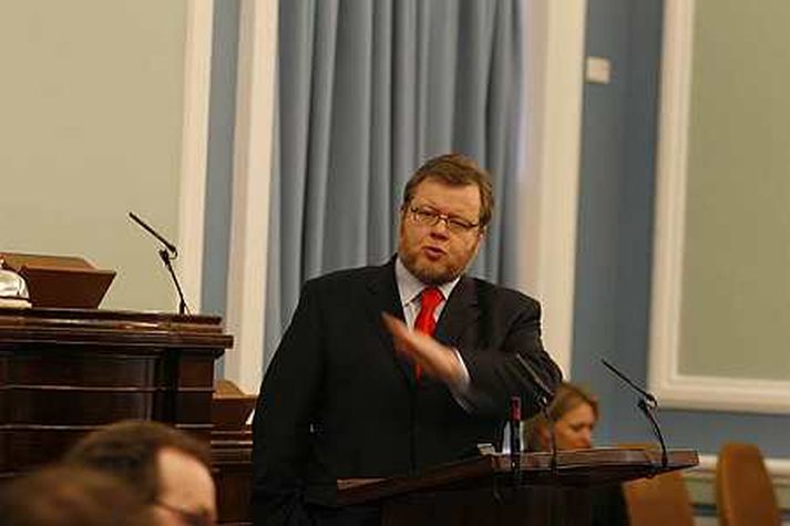 Össur Skarphéðinsson, iðnaðarráðherra.