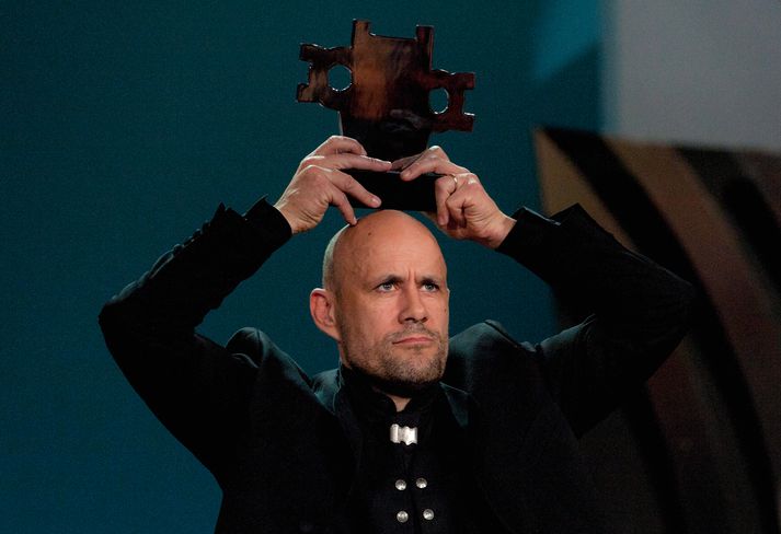 Hross í oss hefur unnið 13 verðlaun á alþjóðlegum kvikmyndahátíðum.