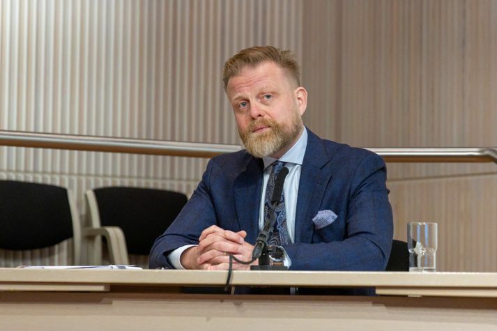 Ásgeir Jónsson er seðlabankastjóri. Peningastefnunefnd bankans kemur næst saman í ágúst til að ákvarða hvort stýrivextir verði lækkaðir, hækkaðir eða standa í stað.