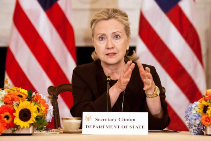 Clinton hefur mikla trú á að Obama nái endurkjöri á næsta ári.