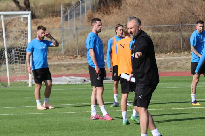 Frá æfingu íslenska landsliðsins í Mexíkó.