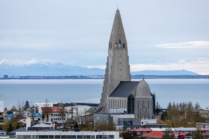 Sjá má Hallgrímskirkju sem hefur verið þrívíddarprentuð úr málmi á Degi verkfræðinnar.