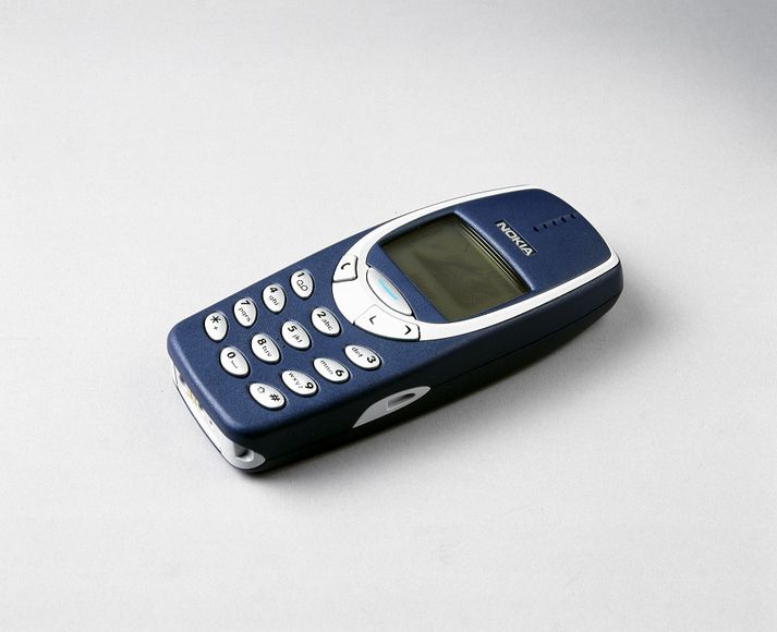 Nokia 3310 farsíminn. Oft kallaður Skriðdrekinn.