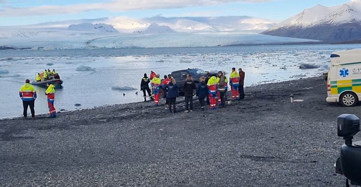 Manninum tókst að koma sér sjálfur á bakkann.