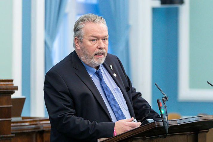 Þorsteinn Sæmundsson varaþingmaður Miðflokksins er fyrsti flutningsmaður frumvarpsins.