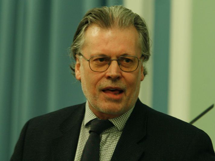 Heilbrigðisráðherra, Ögmundur Jónasson.