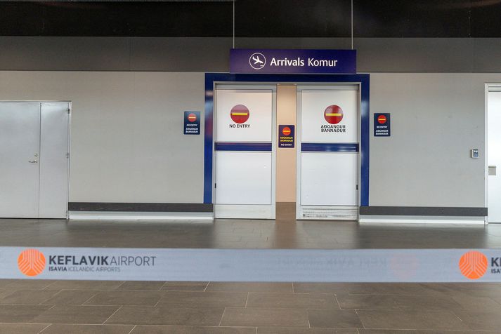 Það voru tollverðir sem stöðvuðu mennina í Leifstöð.