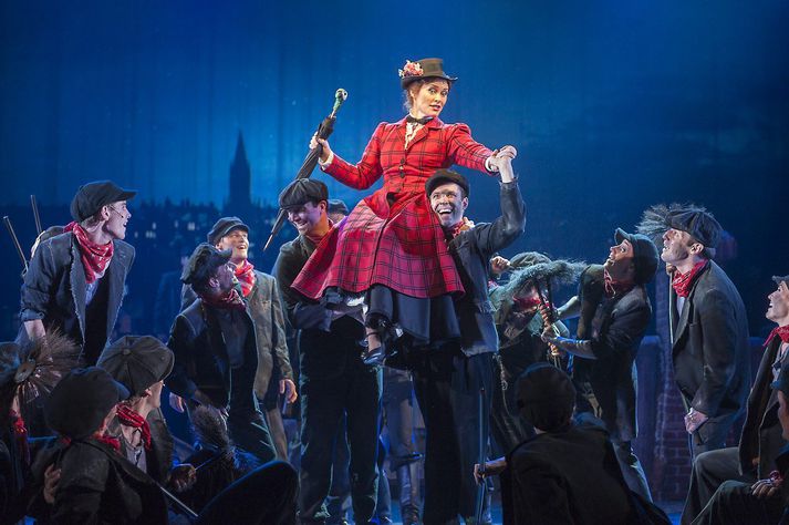 Frá sýningu á Mary Poppins í vetur.