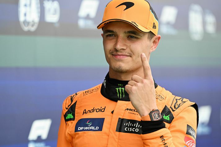 Lando Norris lét sigurinn af hendi til Oscar Pi­astri liðsfélaga síns eftir fyrirmæli frá liðsstjórn